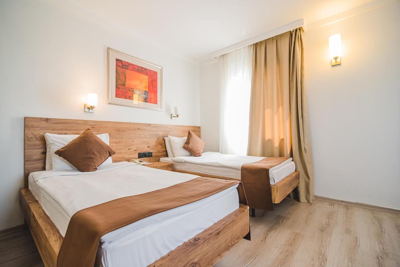 Uptown Bueyuek Anadolu Girne Hotel מראה חיצוני תמונה