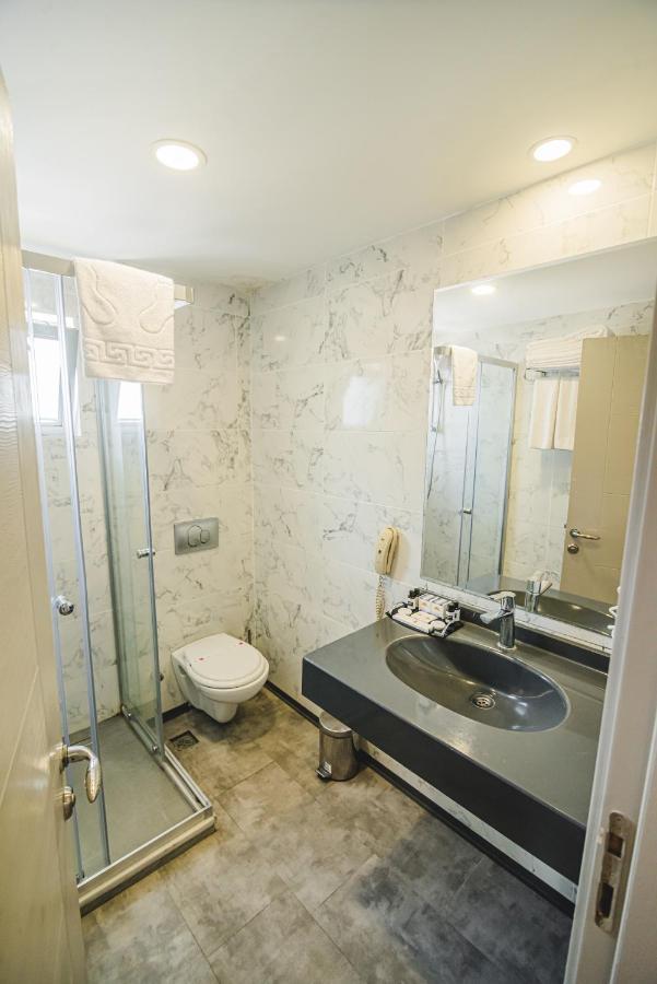 Uptown Bueyuek Anadolu Girne Hotel מראה חיצוני תמונה